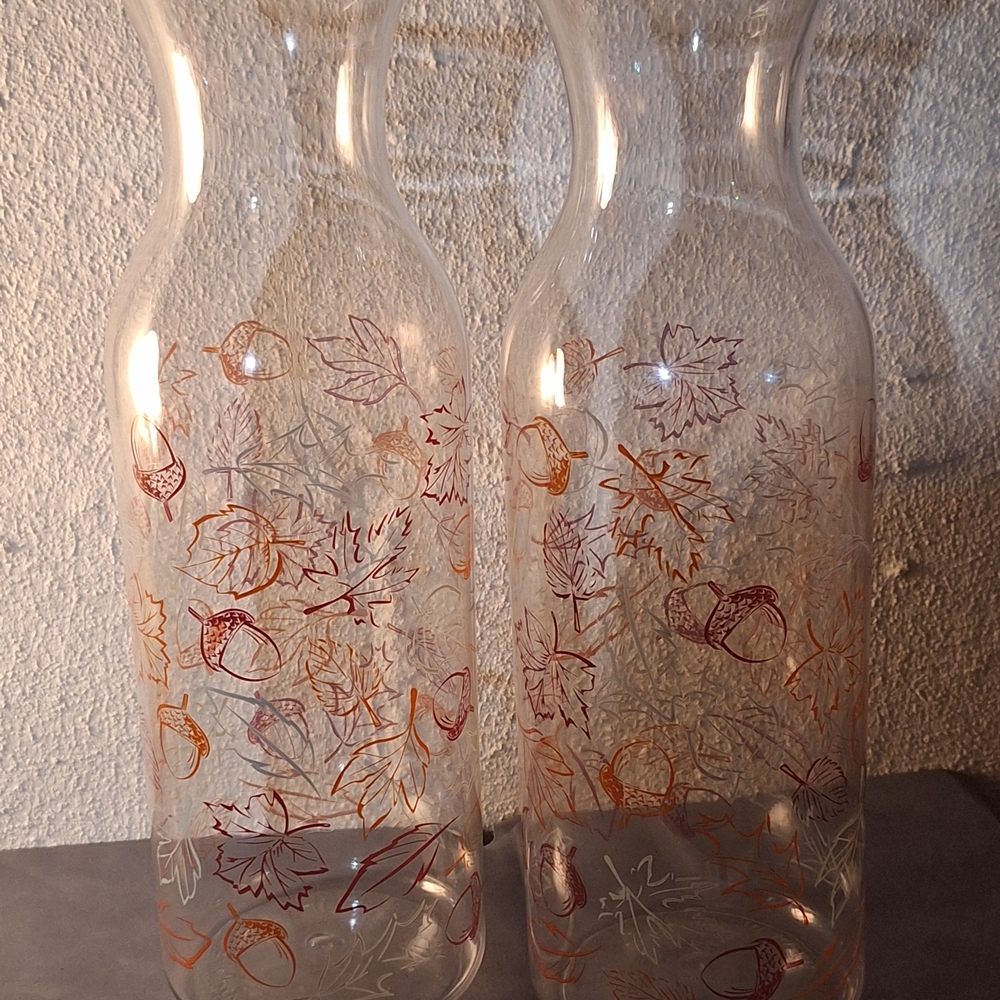 Source Unknown Autumn Leaf Plastic Carafes - Red and Orange